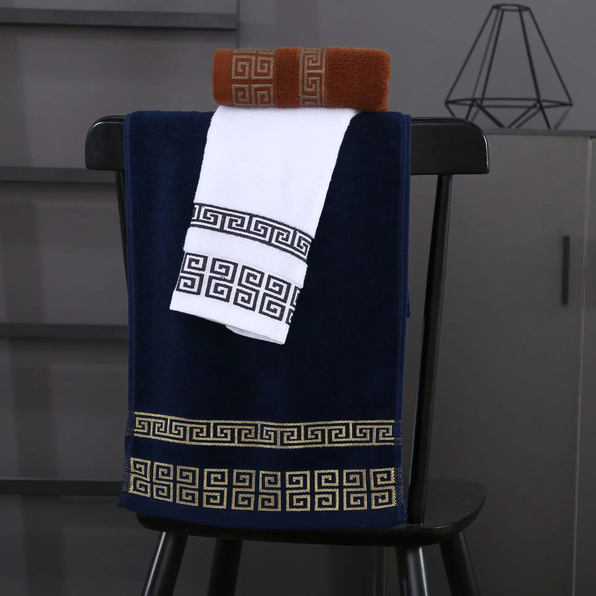 Ensemble de 2 Serviettes en Coton Peigné – Visage & Bain, 6 Coloris