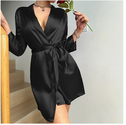 Kimono Court en Satin Doux pour Femme – Peignoir Demoiselle d'Honneur